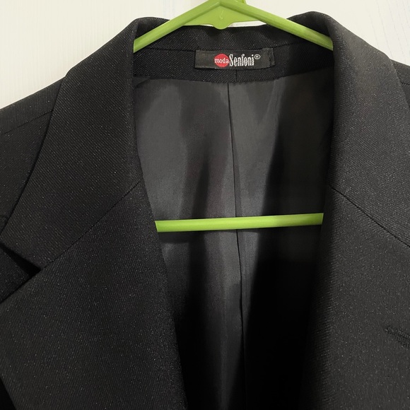 Thrifted Black Wool Blazer - Picture 3 of 4